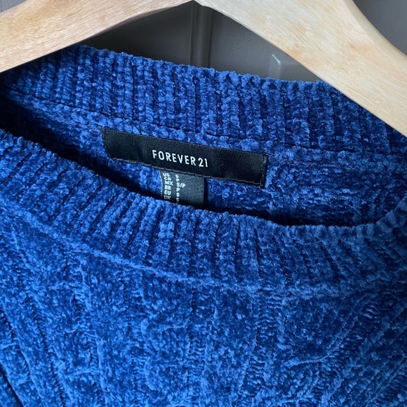 Cozy ultra soft sweater - Picture 2 of 2